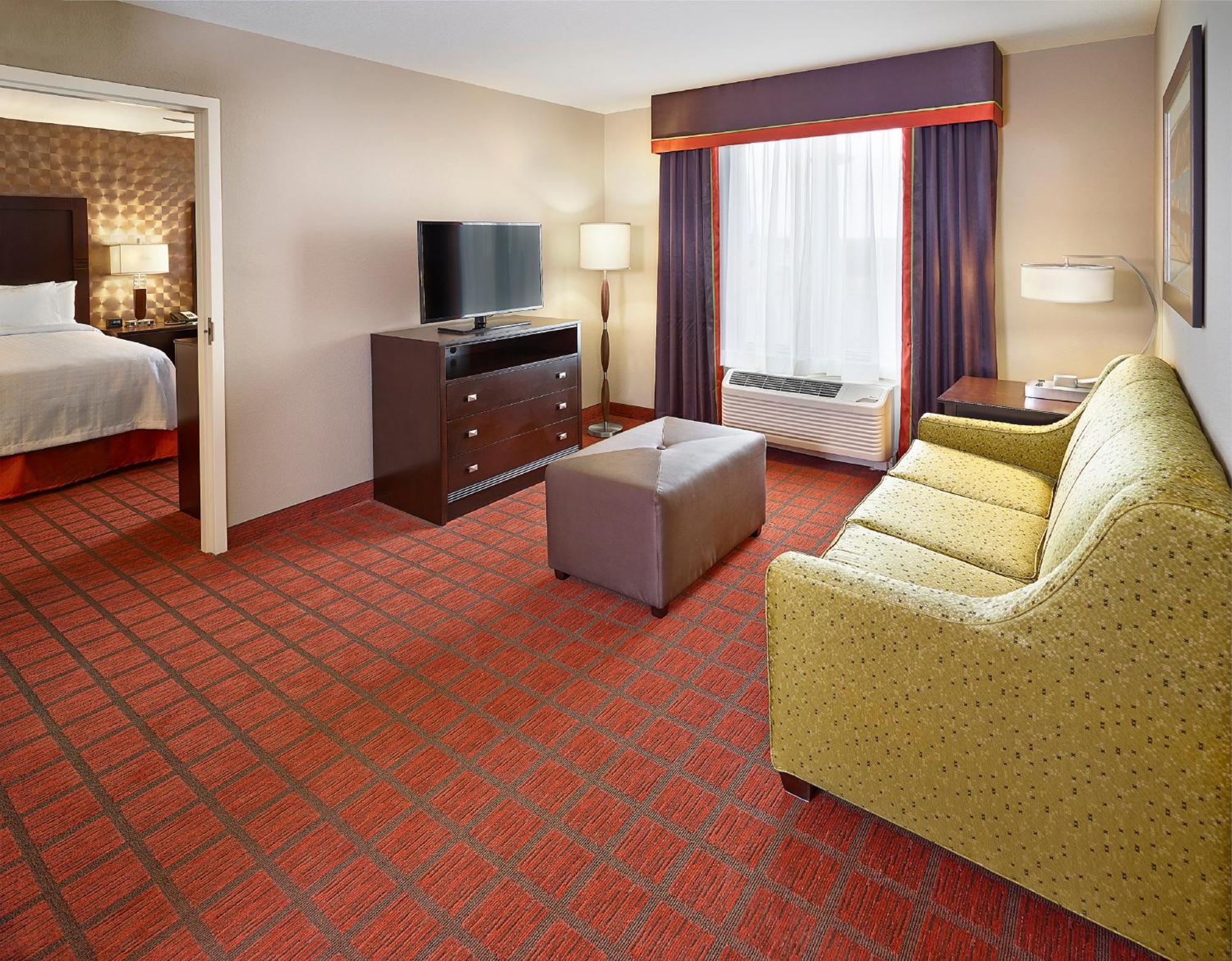 Homewood Suites Calgary Airport Bagian luar foto