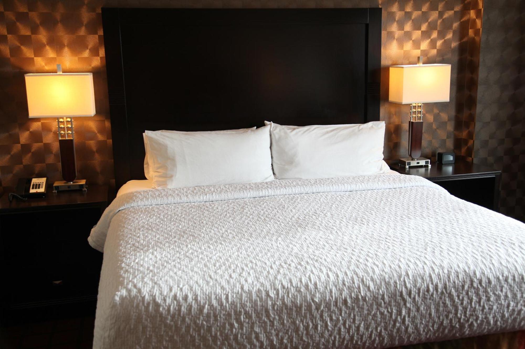 Homewood Suites Calgary Airport Bagian luar foto